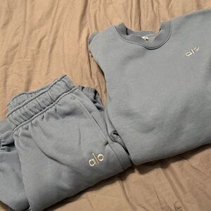 ALO  Yoga accolade  set